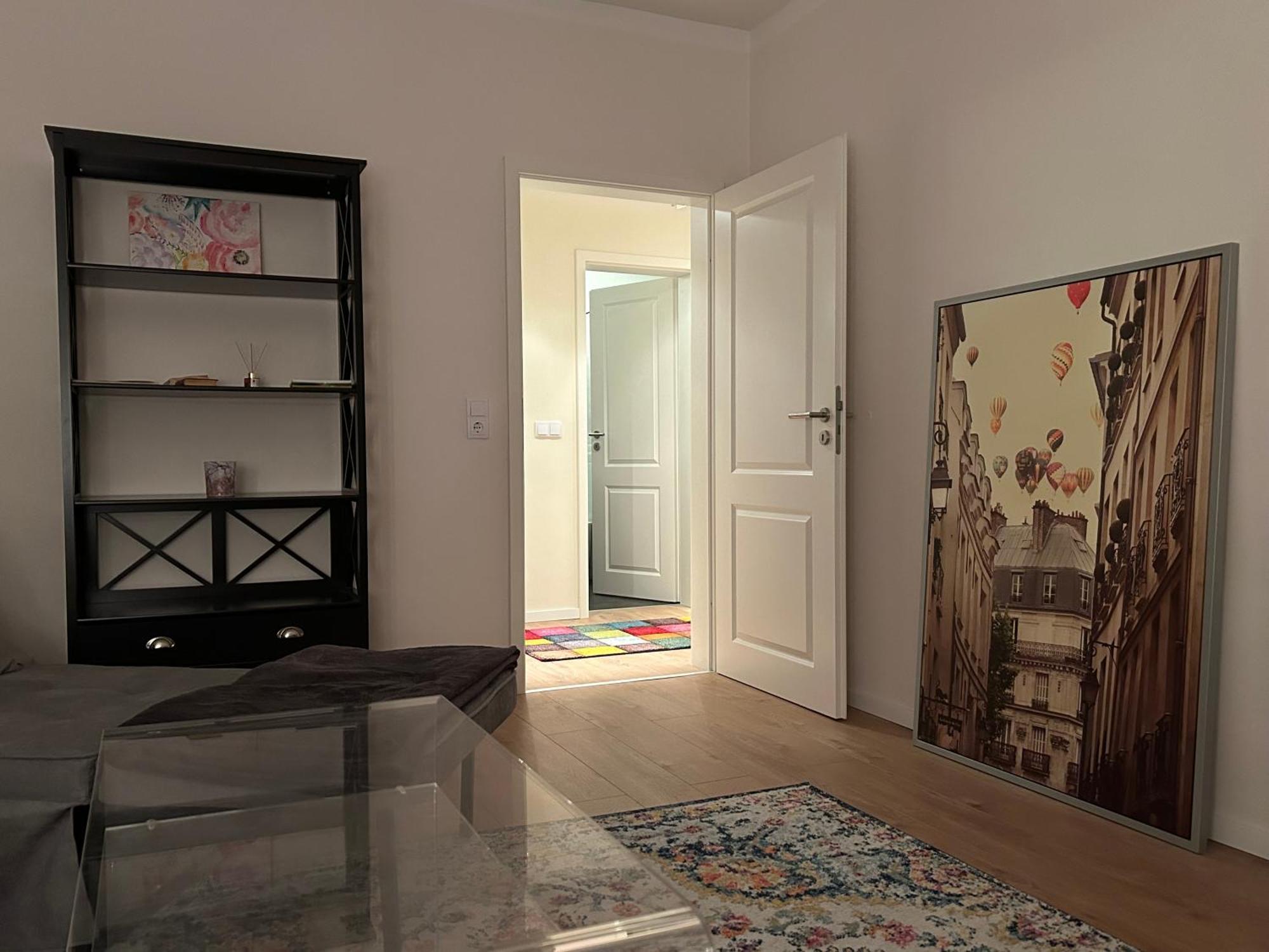 Schoene Neue 4 Zimmer Wohnung Mit Sued-Balkon Bis 8 Personen Naumburg  Eksteriør billede