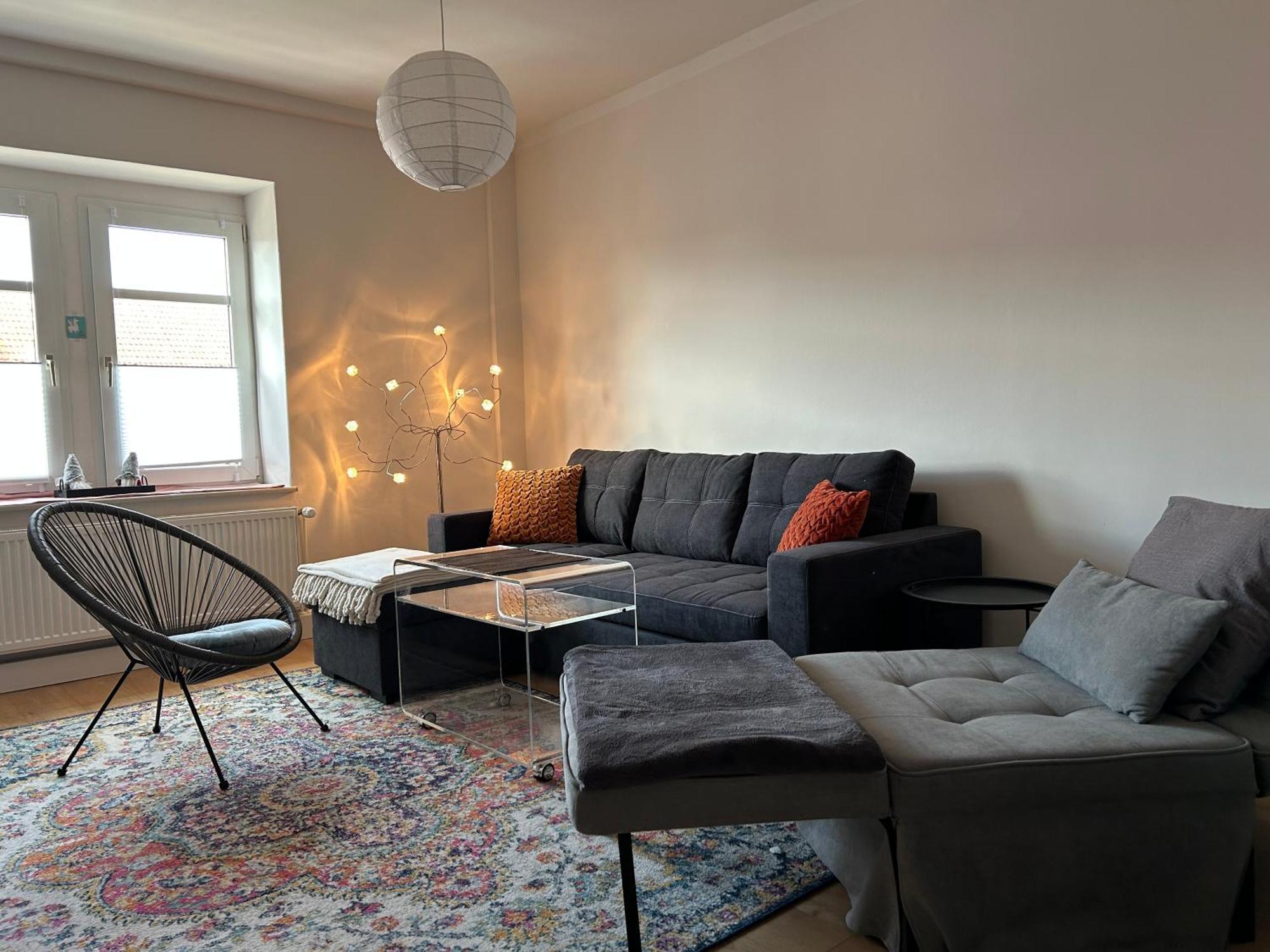Schoene Neue 4 Zimmer Wohnung Mit Sued-Balkon Bis 8 Personen Naumburg  Eksteriør billede