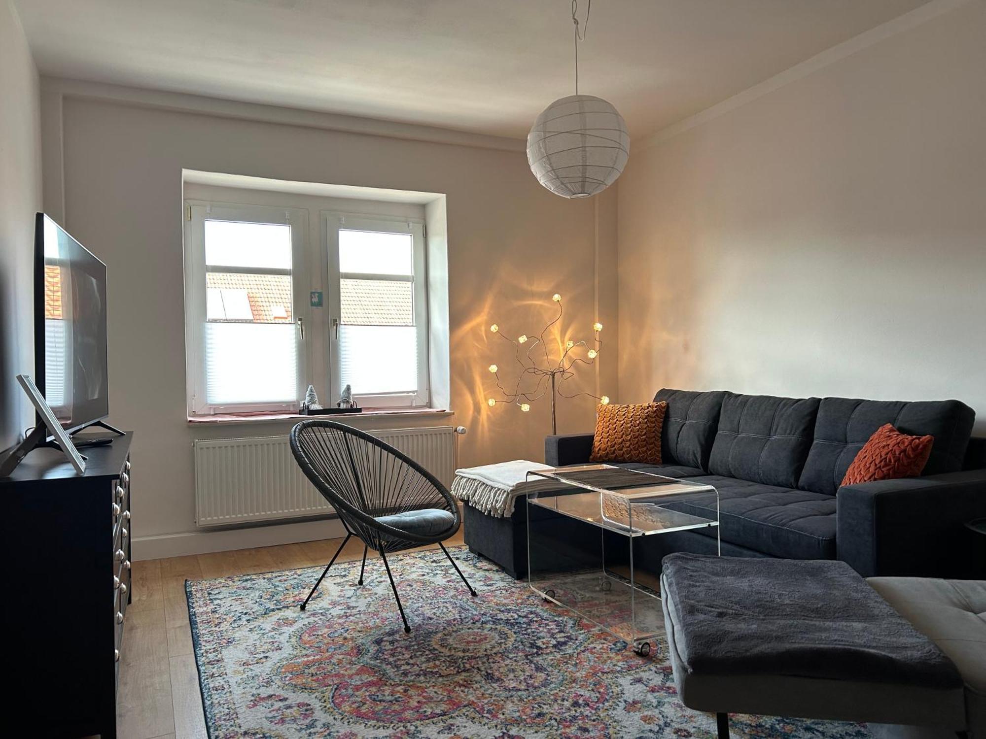 Schoene Neue 4 Zimmer Wohnung Mit Sued-Balkon Bis 8 Personen Naumburg  Eksteriør billede
